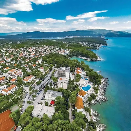 Beautiful In * Pinezići